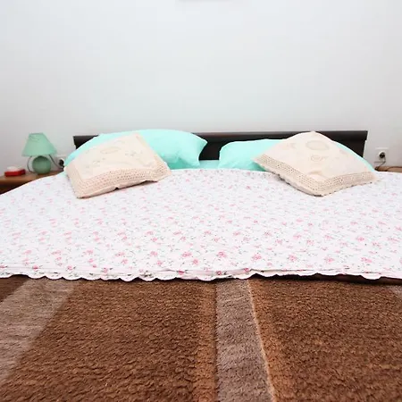 Marika Apartment *